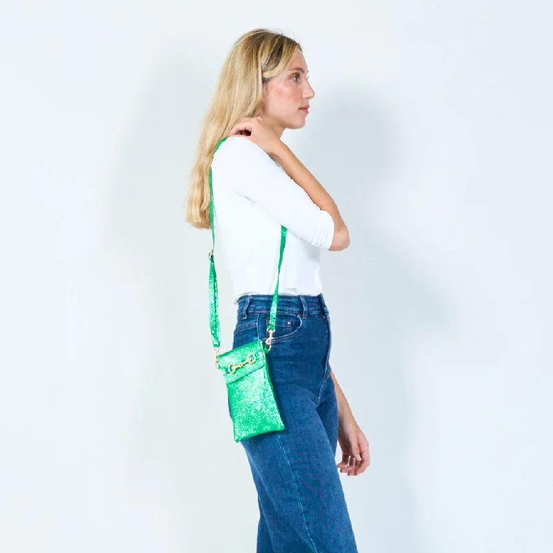 LIGHTGREEN