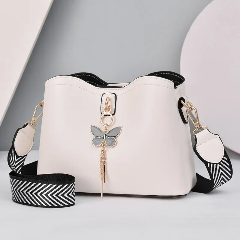 Designer Bags For Luxury Collectors 2023 Women White Handbag New Designer Butterfly Tassel PU Leather Messenger Bags Ladies Crossbody Female Tote Shoulder Bag