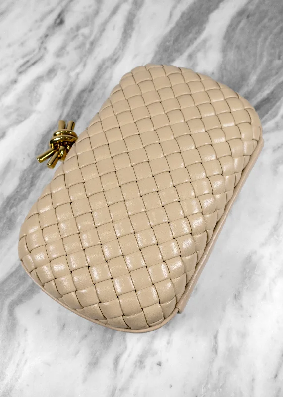 Professional Bags With Office Discounts Bottega Veneta Knot Clasp Intrecciato Leather Minaudière