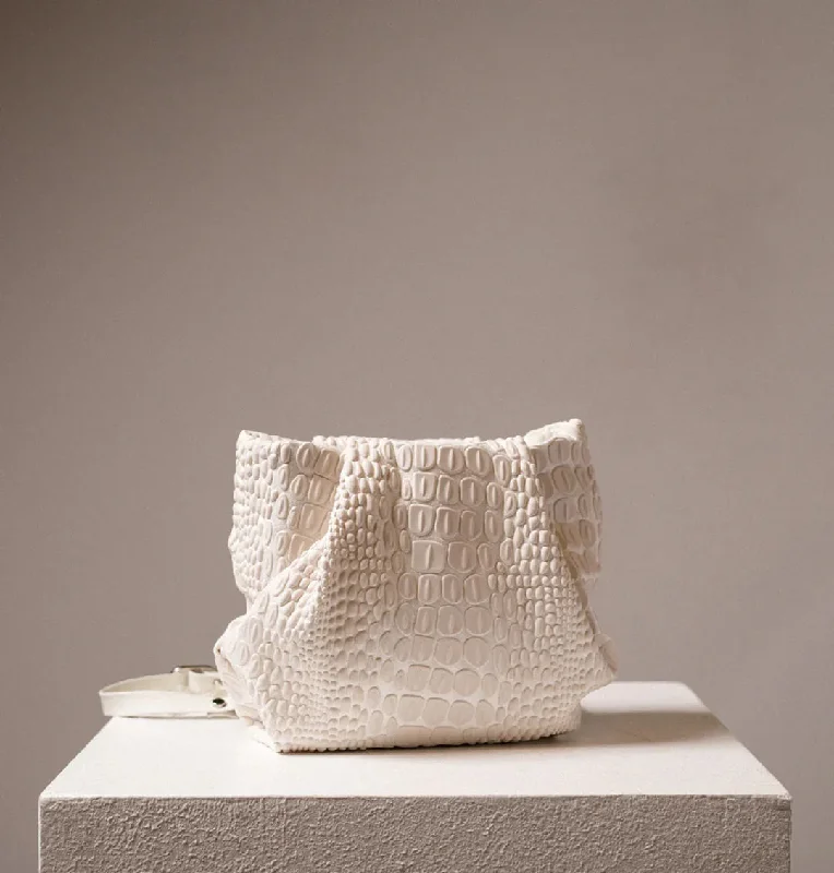 Eco-Friendly And Discounted Bags DANIELA LEHAVI - TOKYO BALI BAG