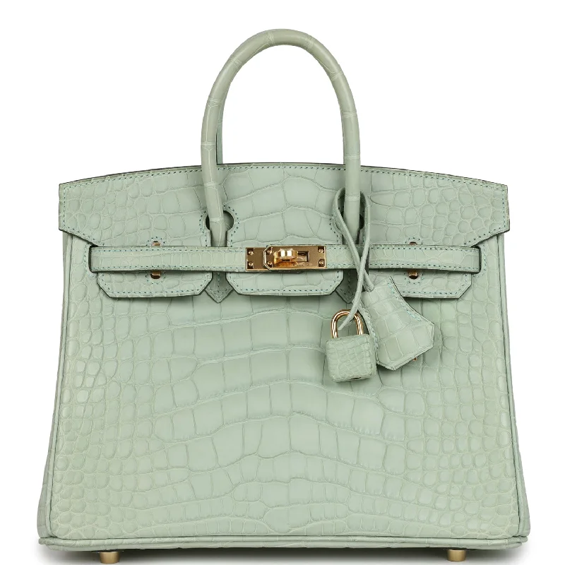 Lightweight And Functional Bags For Travel And Work Hermes Birkin 25 Vert D'Eau Matte Alligator Gold Hardware