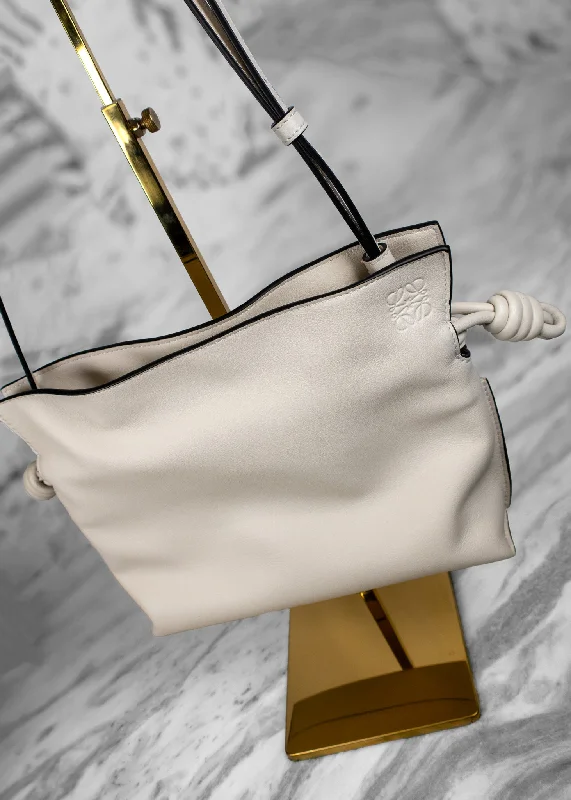 Anti-Theft And Budget-Friendly Bags Loewe Flamenco Leather Bag