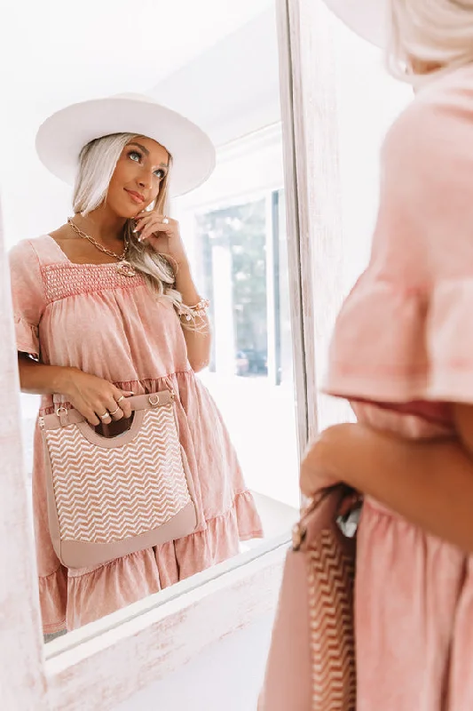 Rustic Bags For Outdoor And Nature-Inspired Looks Park Ave Patio Woven Tote In Blush
