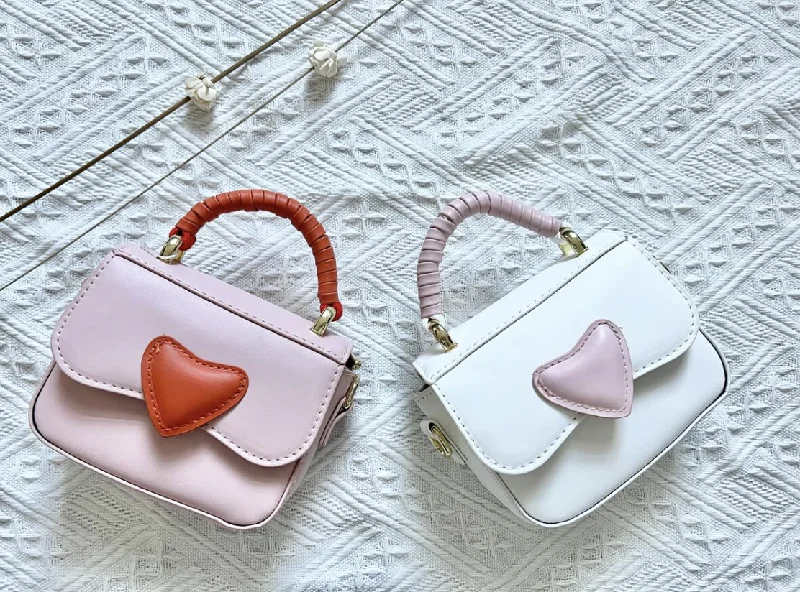 Vintage-Inspired Small Heart Bag