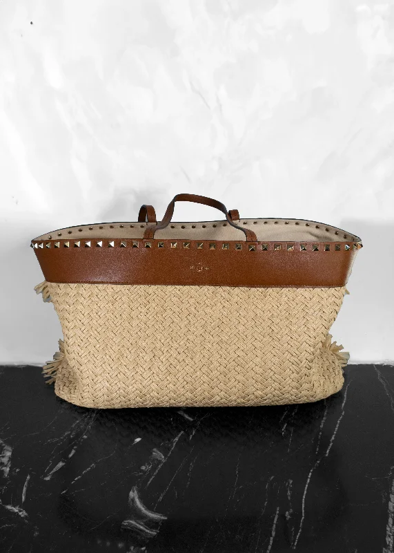 High-Quality Bags On Flash Sale Valentino Garavani Raffia Calfskin Rockstud Shoulder Tote