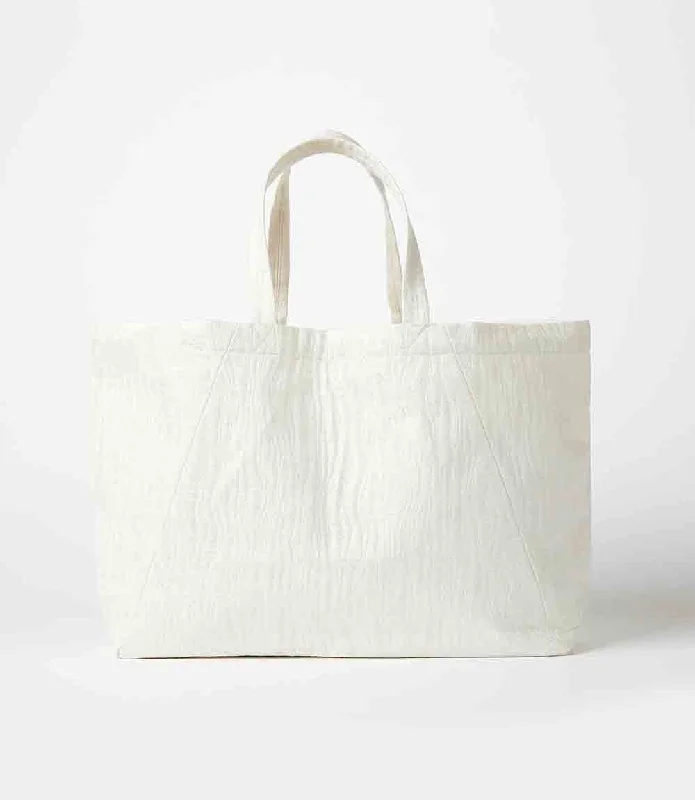 Bags For Playful And Chic Styles Weekend Tote Bag