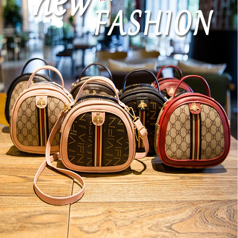 Elegant Bags For Formal Events And Luxury Occasions Women Shoulder Bag New Printed Letter Bee Messenger Bag Famous Design Versatile Fashion Casual Crossbody Bag Lady Handbag Clutch
