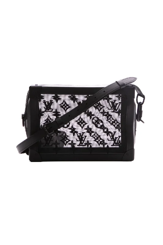 Edgy Bags For Bold And Daring Fashionistas Fluo Mesh Trunk Bag
