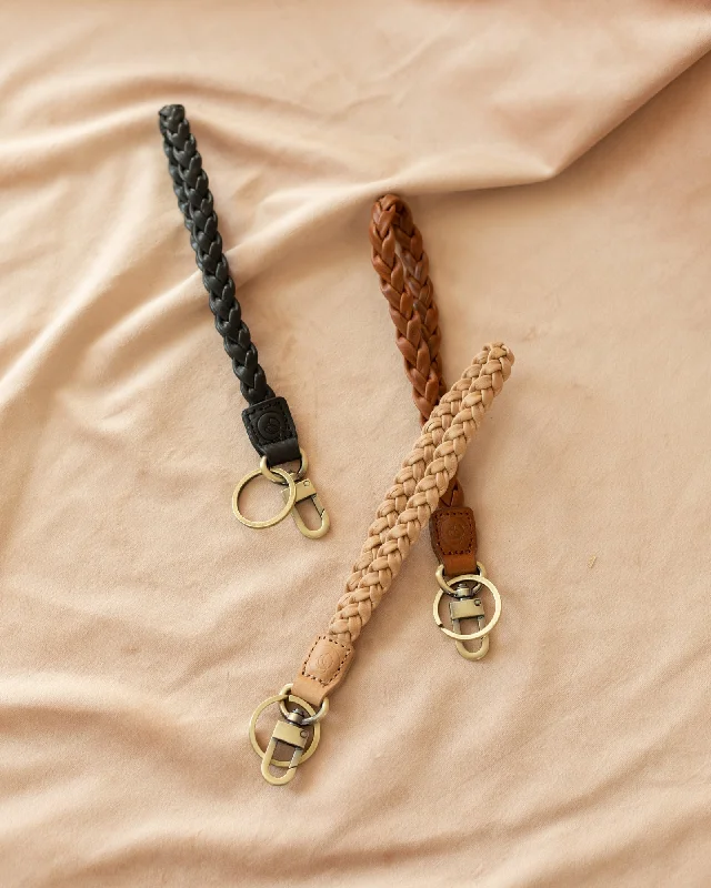 Stylish Bag For Women Luxe Chloe Braid Wristlet
