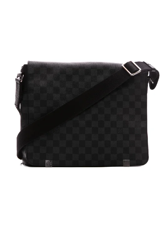 Designer Bags For Luxury Collectors District MM Messenger Bag