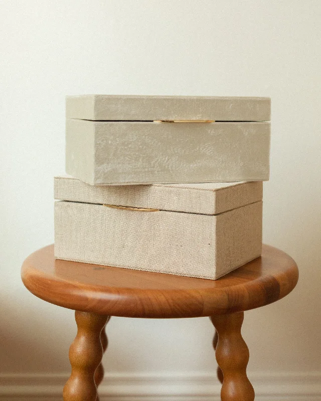 Clearance Bags For Budget Shoppers Jewelry Box
