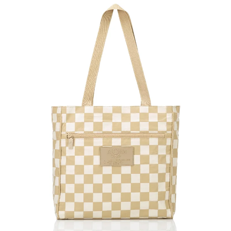 Luxury Bags With Premium Materials And Craftsmanship Go-To Tote | Checkmate