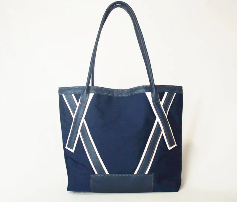Cyber Monday Discounts On Bags LV Mega - Navy
