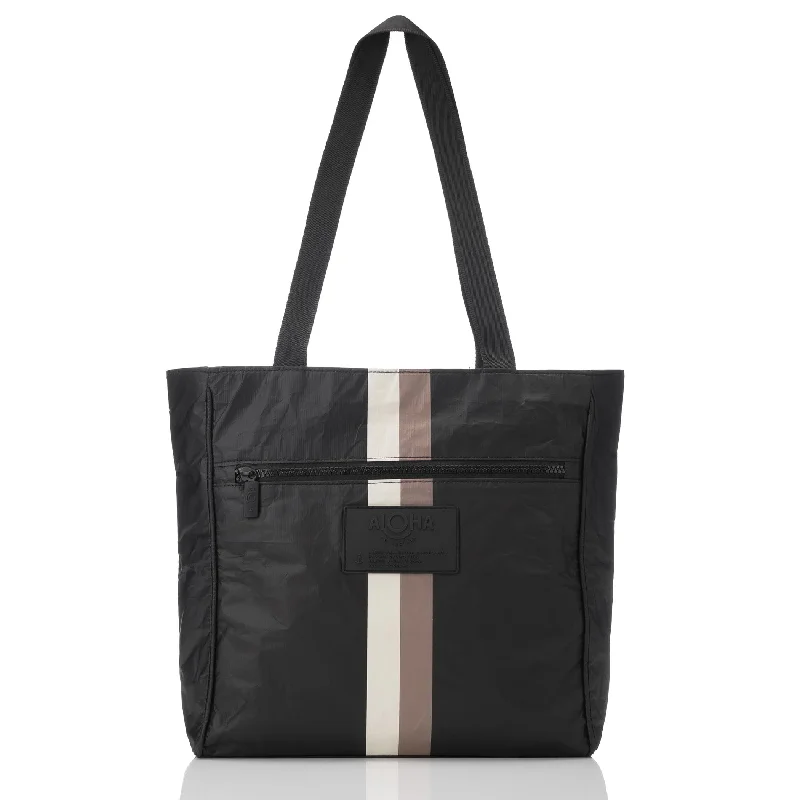 Black Friday Deals On Stylish Handbags Go-To Tote | Le Voyageur