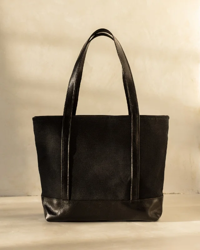 Black Canvas