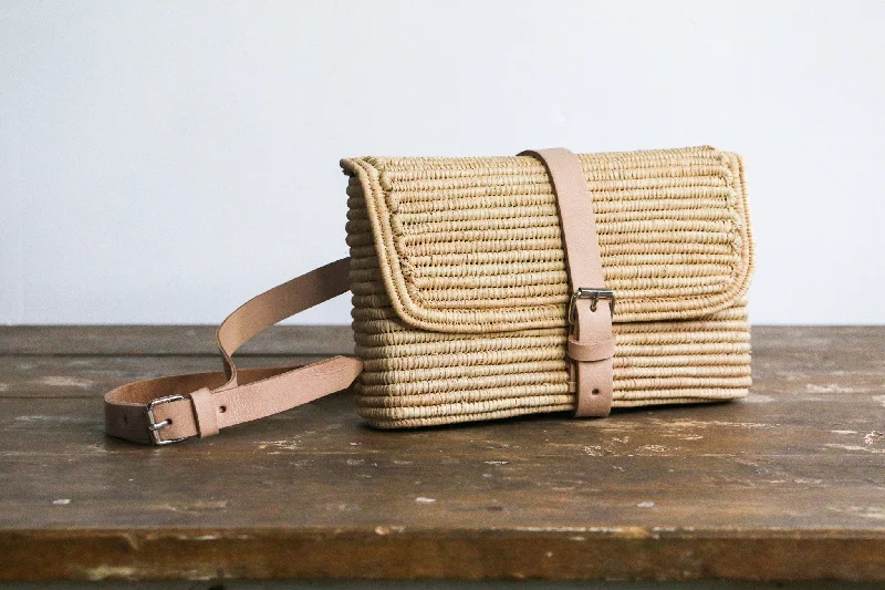 Luxury Bags Woven Belt Bag