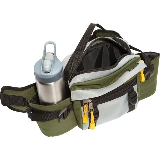 Vintage-Modern Style Offers Dual Squeeze Hydration Pack