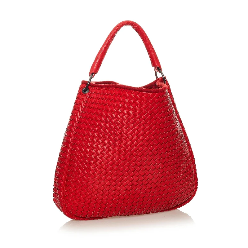 Spacious And Discounted Bags Bottega Veneta Intrecciato Leather Shoulder Bag (SHG-27783)