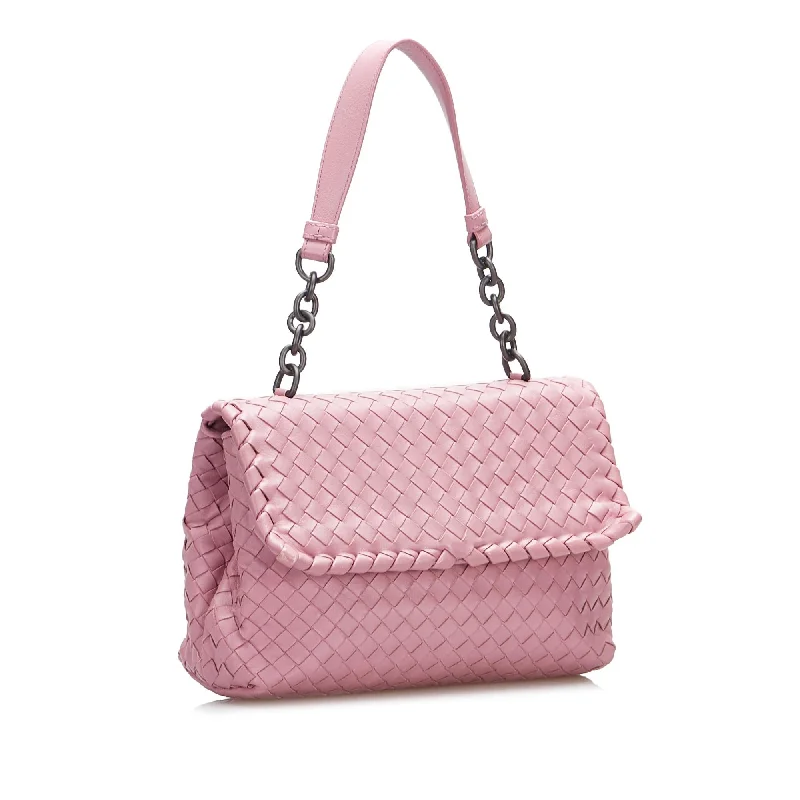 Bags For Playful And Chic Styles Bottega Veneta Small Intrecciato Olympia Shoulder Bag (SHG-wrULzG)