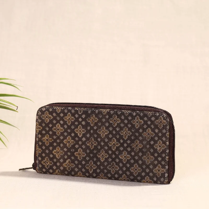 Bags For Minimalist And Functional Design Brown - Handcrafted Block Printed Fabric Clutch Wallet