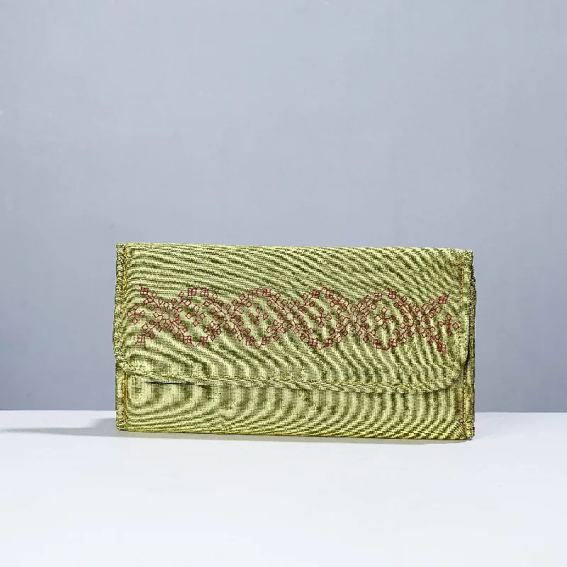 Cyber Monday Discounts On Bags Kasuti Embroiderey Clutch Wallet