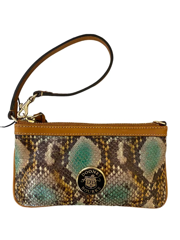 Vintage Bags For Retro And Classic Fashion Lovers Clutch By Dooney And Bourke