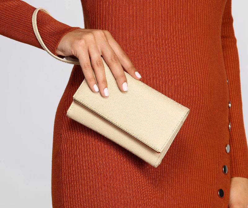 Bags With Tsa-Approved Features Simply Chic And Sleek Wallet