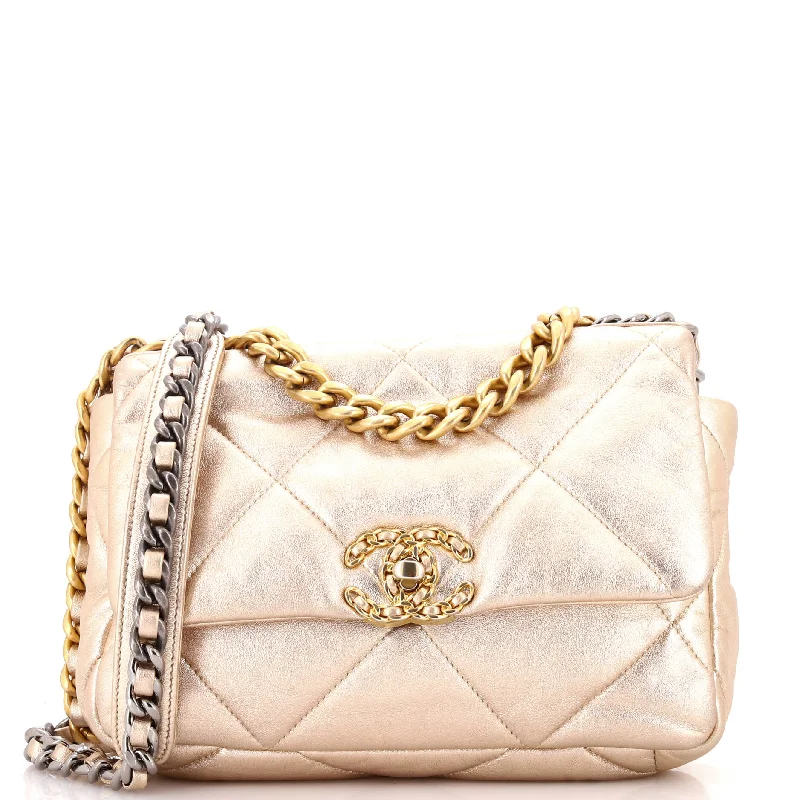 Luxury Bags 19 Flap Bag Quilted Leather Medium