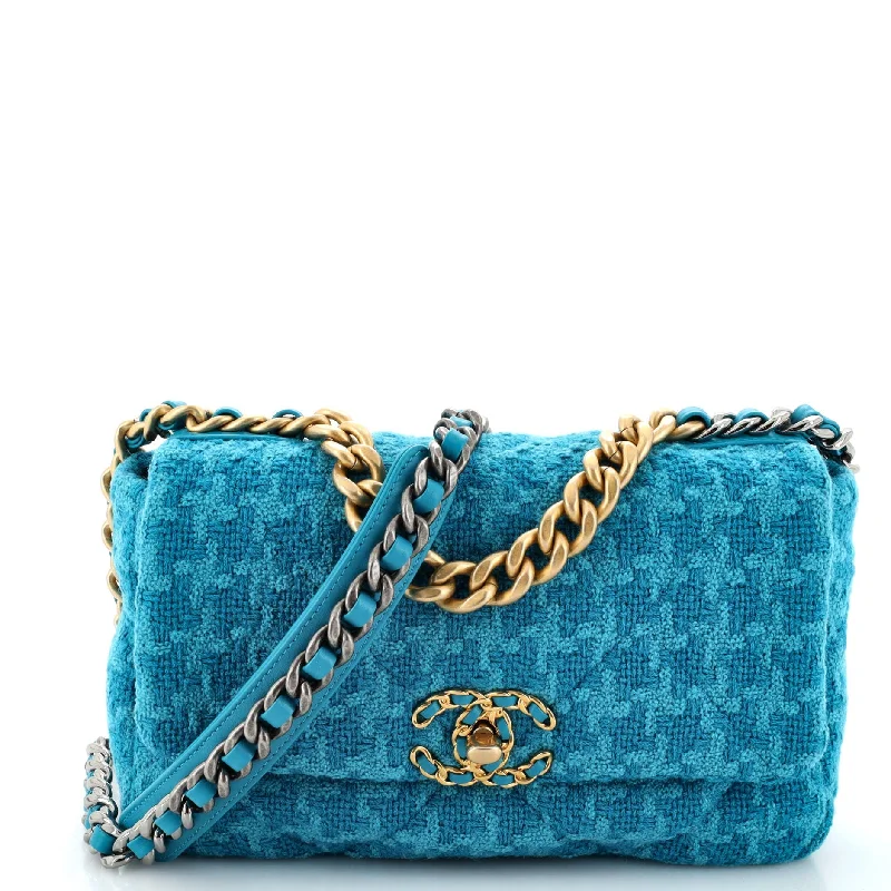 Uxury Designer Handbag Brands 19 Flap Bag Quilted Tweed Medium