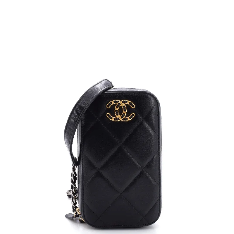 Retro Lovers 19 Phone Holder Crossbody Bag Quilted Lambskin