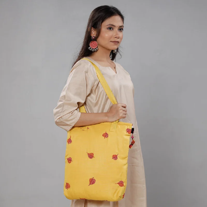 Tsa-Approved Bags For Hassle-Free Airport Security Yellow - Chandi Maati Kantha Work Silk Cotton Tote Bag