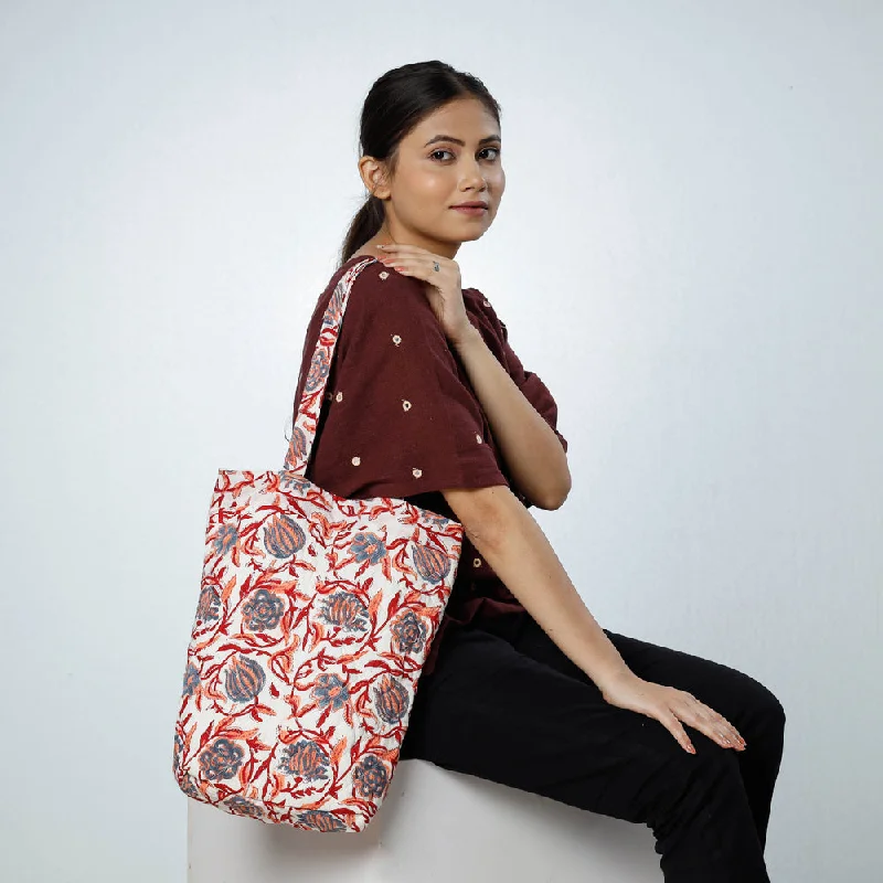 Valentine's Day White - Handcrafted Quilted Sanganeri Block Printed Shoulder Bag