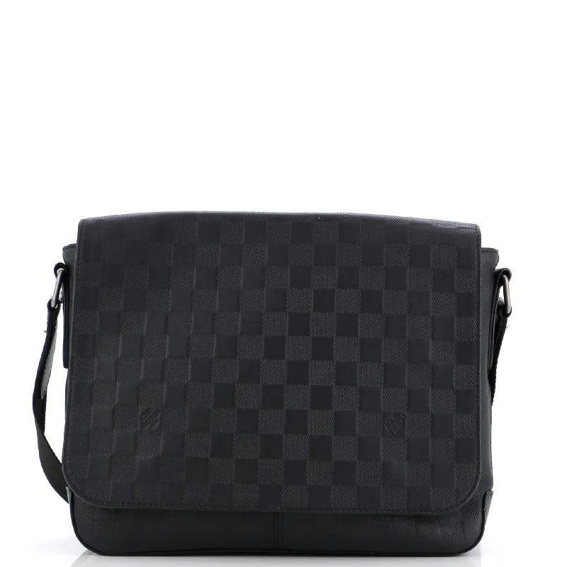 Black Friday Deals On Stylish Handbags District Messenger Bag Damier Infini Leather PM