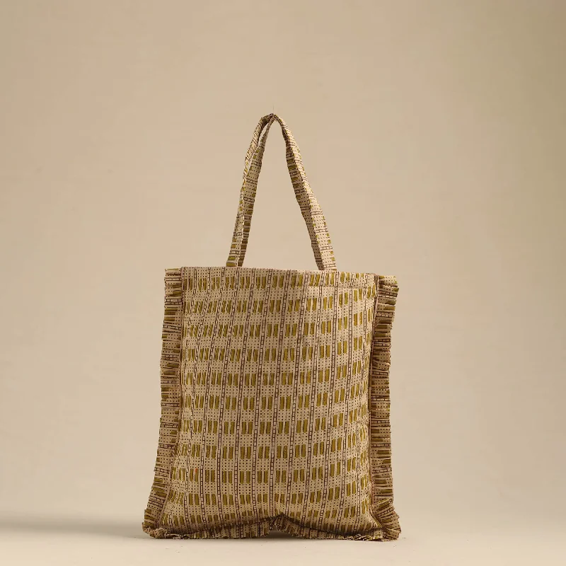 Durable And Fashionable Bags For Daily Use Handcrafted Cotton Frill Jhola Bag 73