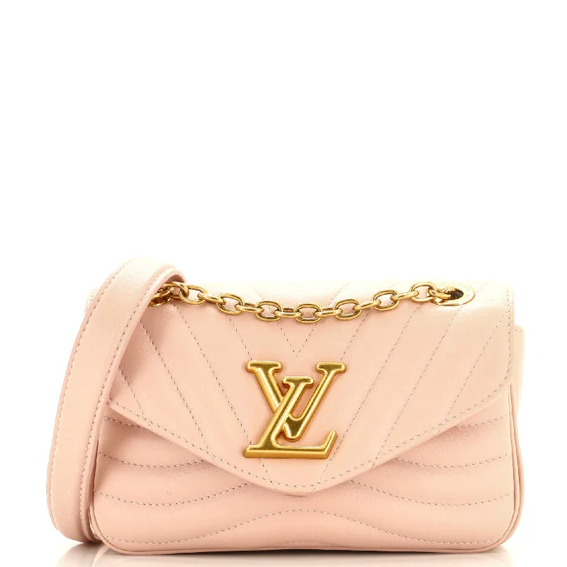 Chic Bags For Office Professionals And Urban Dwellers New Wave Chain Bag NM Quilted Leather PM